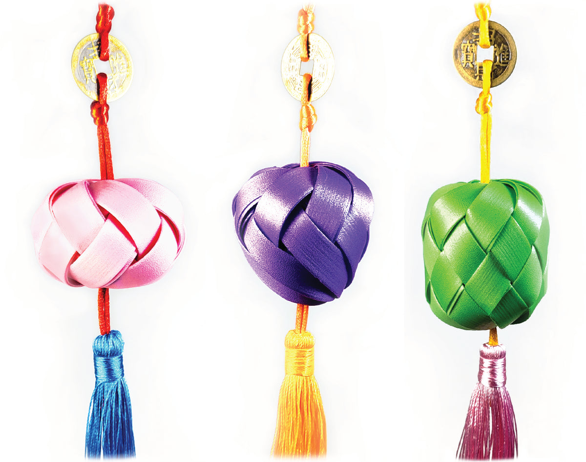 Goli Design Lantern Wand Cat Toy