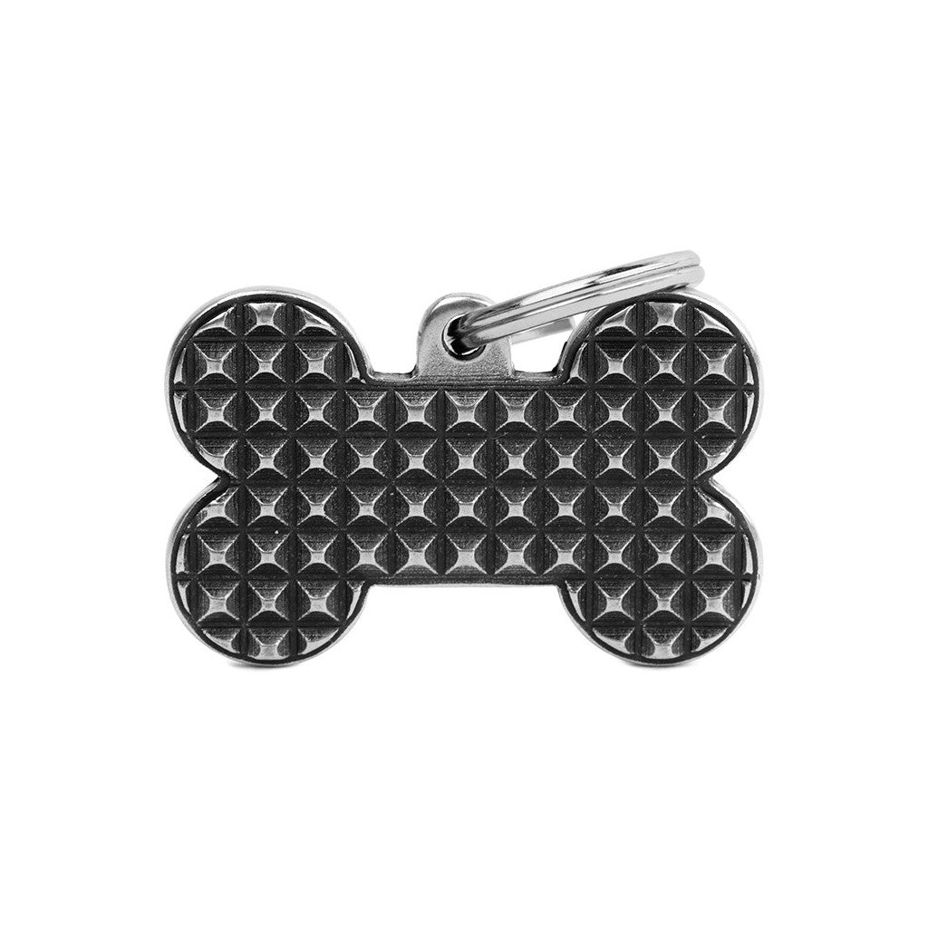 MyFamily bronx big bone with studs ID tag in antique silver