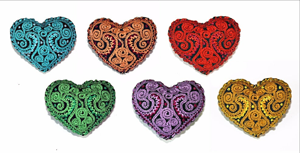Goli Chimey Heart Cat Toy